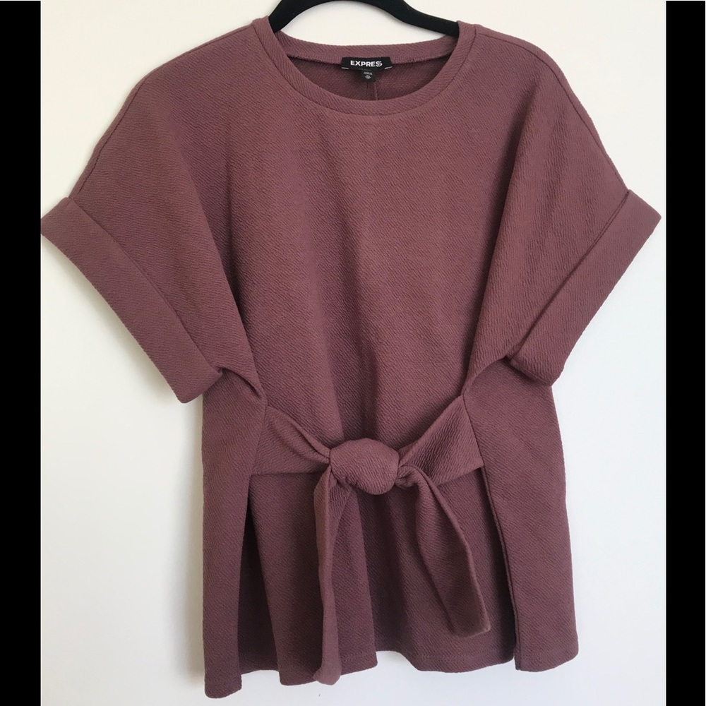 Express Textured Tie Waste Rolled Sleeve Tee